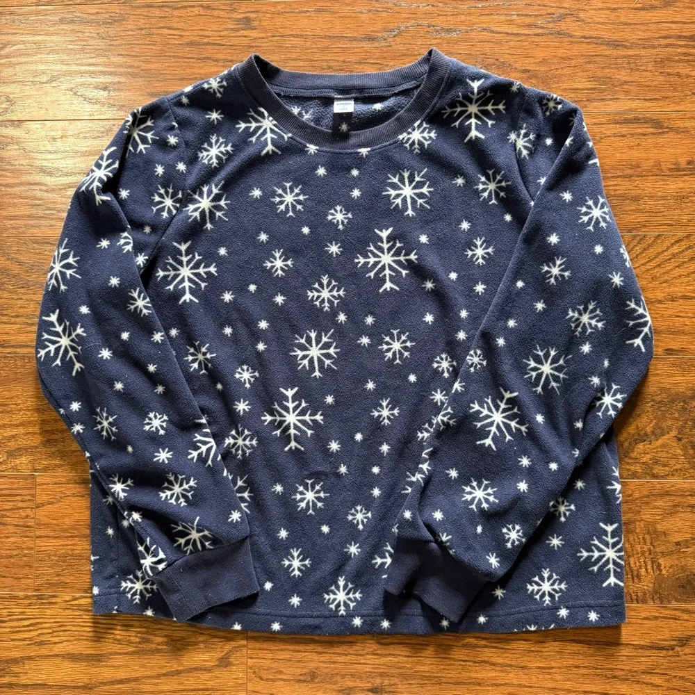 Old Navy Pajama Set in Navy with Snowflakes Size Medium - Picture 2 of 11